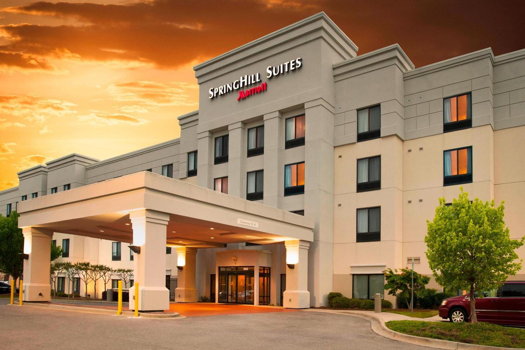 Springhill Suites Birmingham Colonnade Extérieur photo